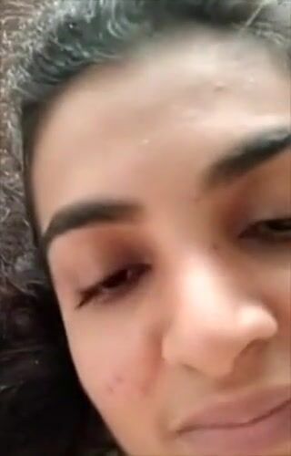 मोटी, हॉट इंडियन देसी लड़की का न्यूड शो